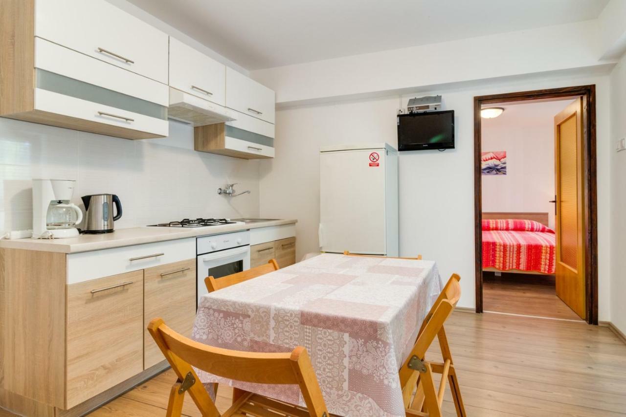 PUY Apartments Perka Near Beach מראה חיצוני תמונה