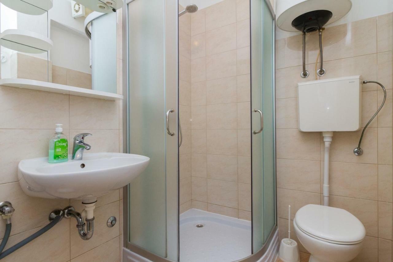 PUY Apartments Perka Near Beach מראה חיצוני תמונה