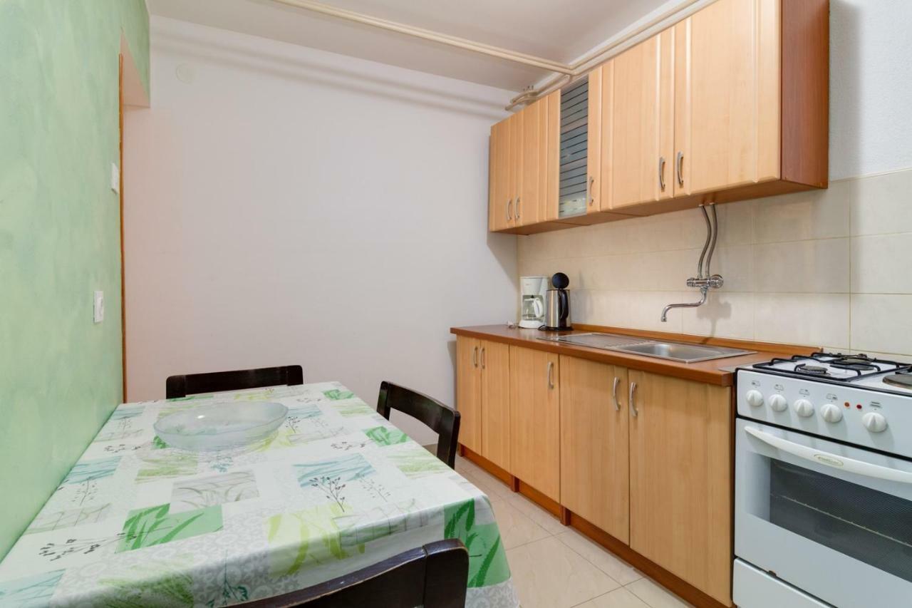 PUY Apartments Perka Near Beach מראה חיצוני תמונה