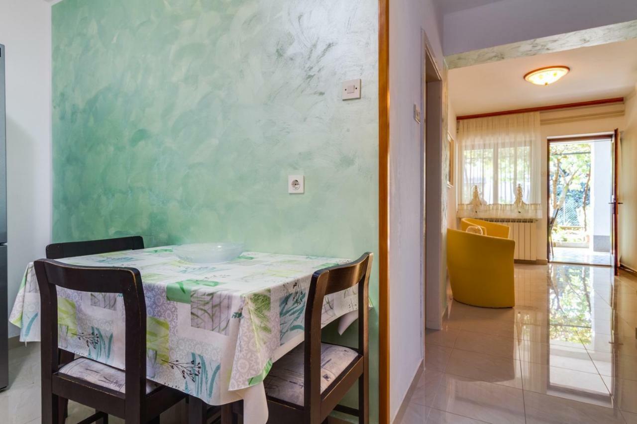 PUY Apartments Perka Near Beach מראה חיצוני תמונה